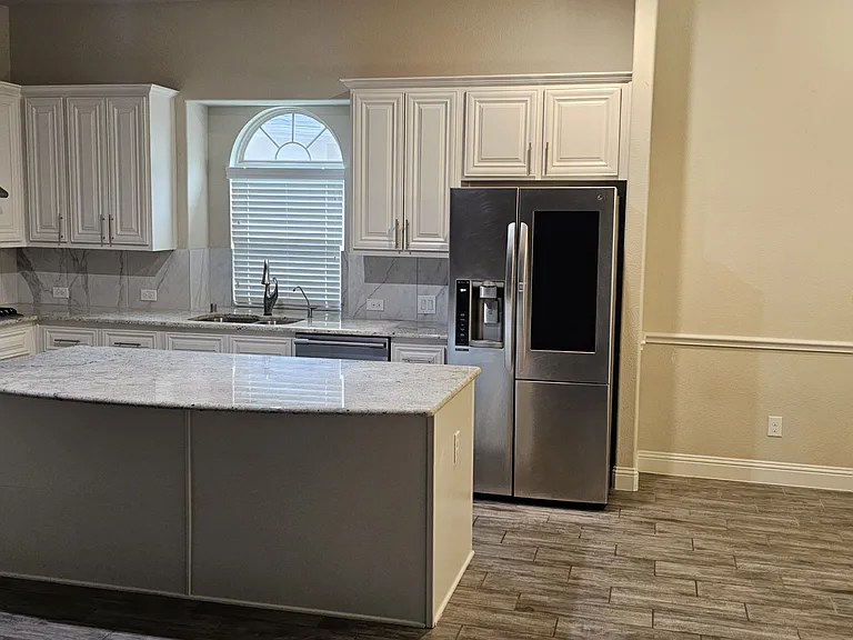 7124 Playa Imperial Ln — Photo 2