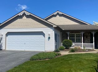 15 Greenbriar Dr #L-0447, Myerstown, PA 17067