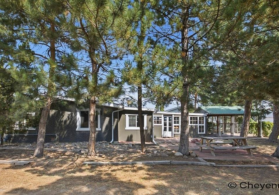 1st image of 3417 Birch Pl
