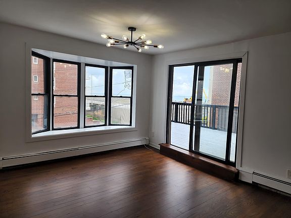 3rd image of 131 Beach 122nd St #1J