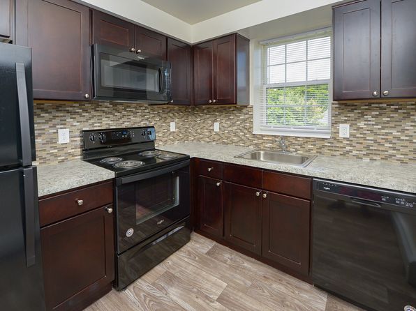 Woodacres Apartment Homes | 915 Cedartree Ln, Claymont, DE