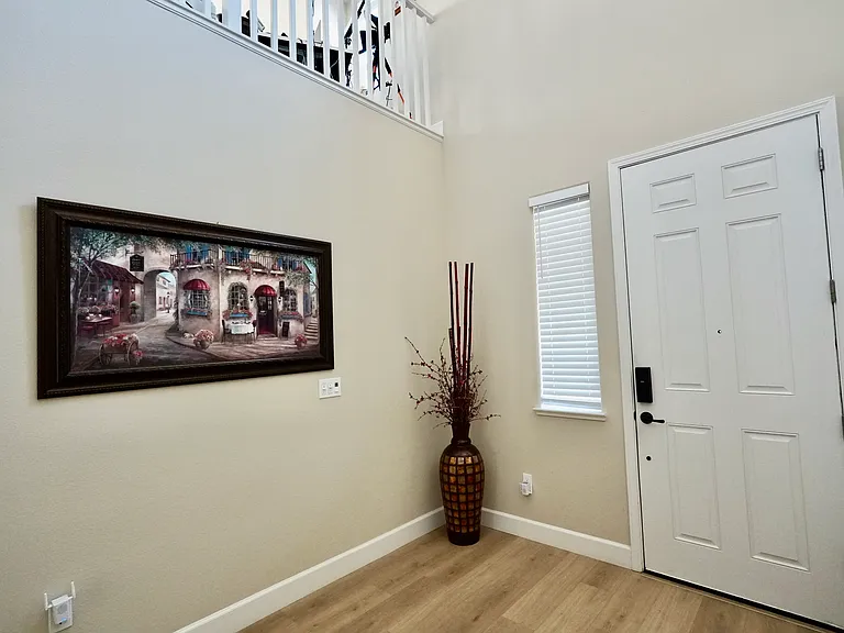 1429 S Wilshire Ave — Photo 4