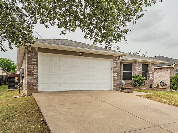 2nd image of 6017 Bronze River Rd