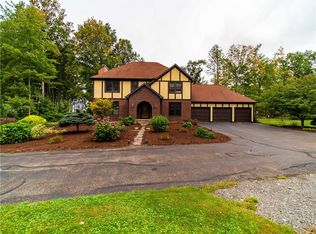 12188 Abels Rd, North Springfield, PA 16430