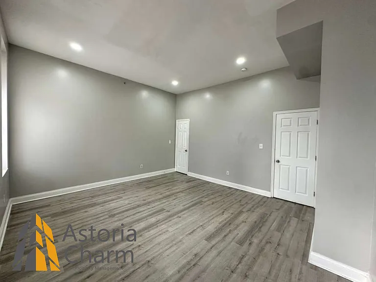 1918 N Charles St #2 — Photo 3