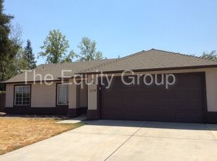 2719 N Encina St, Visalia, CA 93291