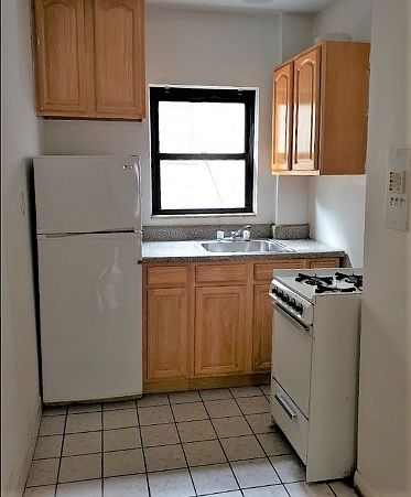 2nd image of 440 3rd Ave #5B