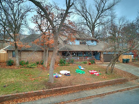 2nd image of 1716 Chaparral Ln