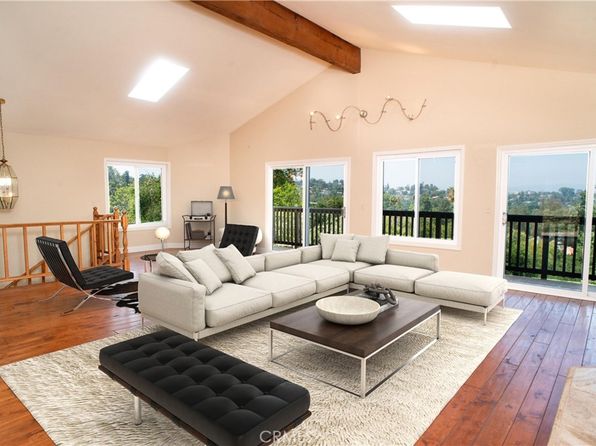 4419 Consuelo Rd, Woodland Hills, CA 91364
