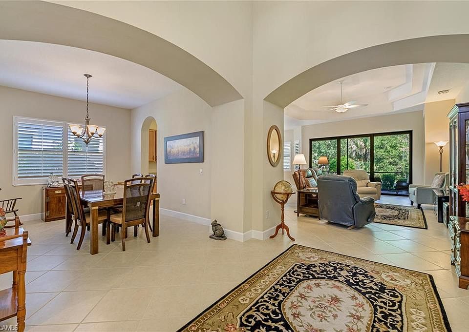 1st image of 9341 Isla Bella Cir