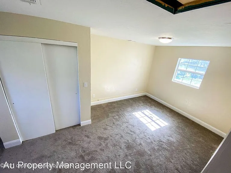 4208 Cline Rd — Photo 7