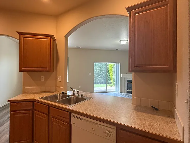 9904 Mia Ln — Photo 9