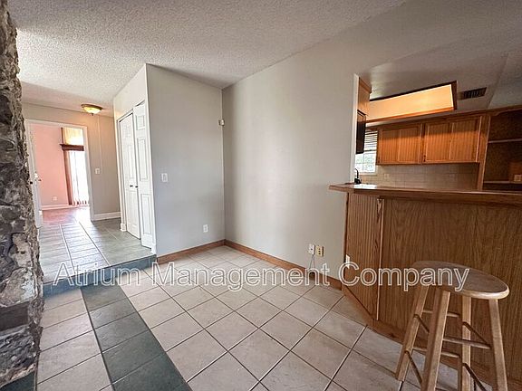 5th image of 105 Brierwood Dr