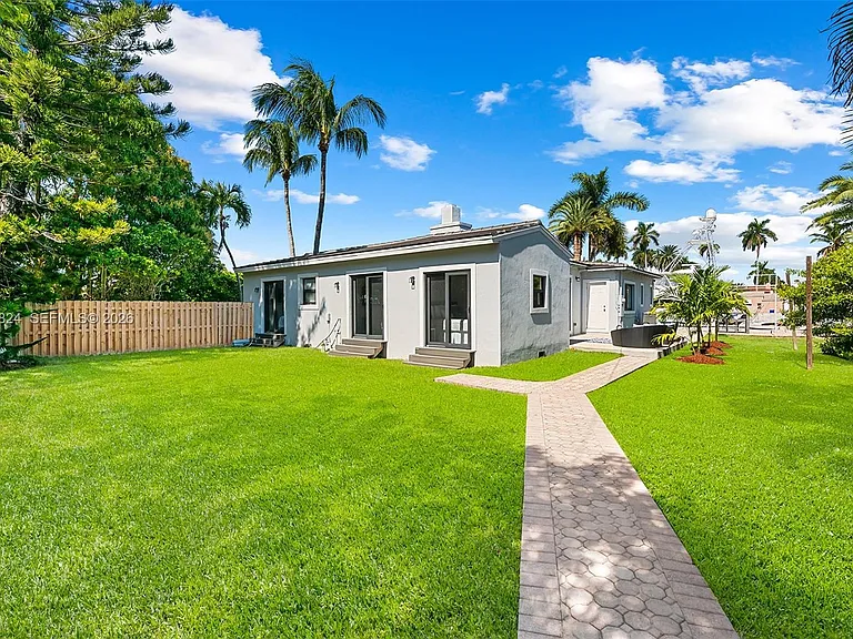 2301 E Las Olas Blvd — Photo 66