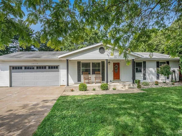 19114 N Rock Rd, New Paris, IN 46553