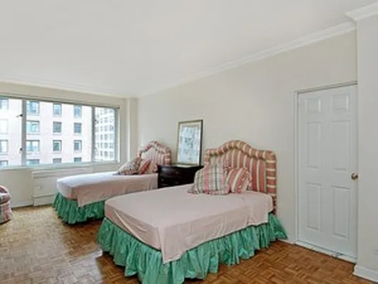 Sold by Corcoran | media 15