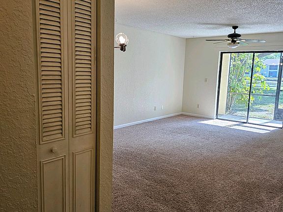 5th image of 6301 58th St N APT 1003