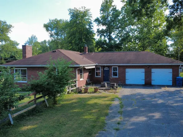 4239 Summit Rd, Batavia, OH 45103