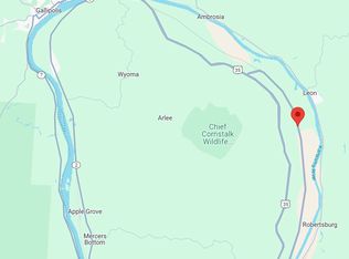 25101 Kanawha Valley Rd, Southside, WV 25187