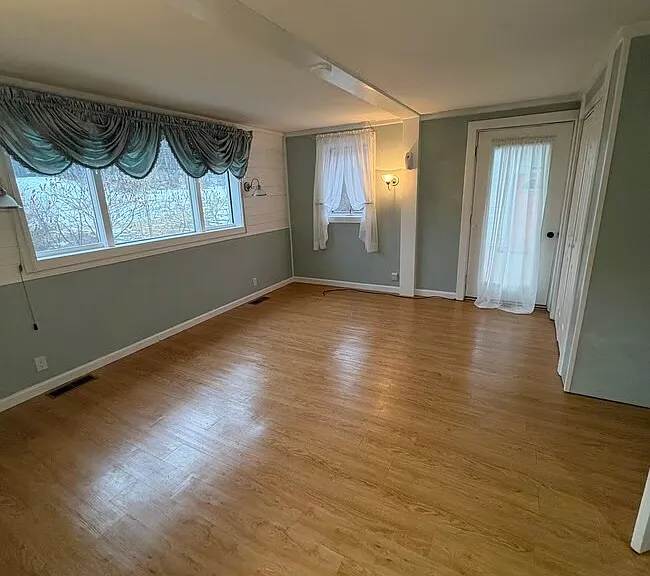 453 Echo Rd — Photo 7