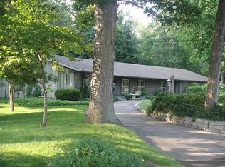 2309 Topsfield Rd, South Bend, IN 46614