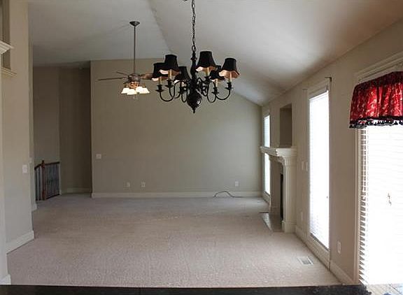 5th image of 1015 Sumac Dr