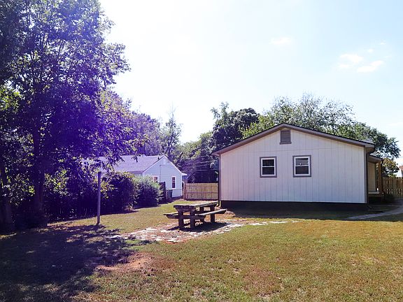 5th image of 2123 Kennesaw Way SE