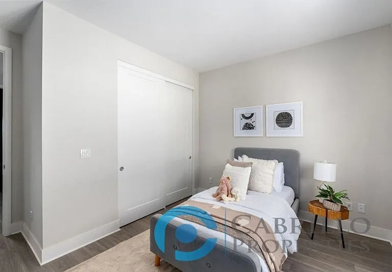 1662 Neptune Ave — Photo 29