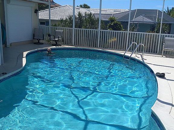 5th image of 549 Spinnaker Dr