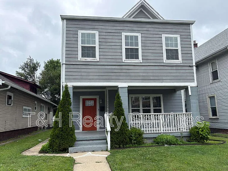 2246 Bellefontaine St — Photo 1