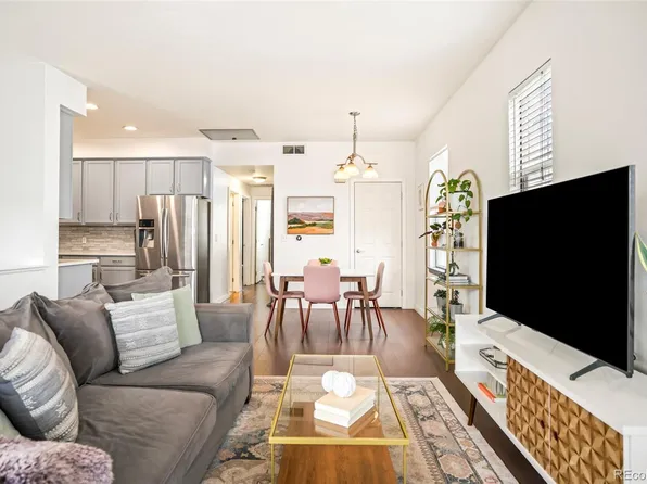 2773 Roslyn Street, Denver, CO 80238