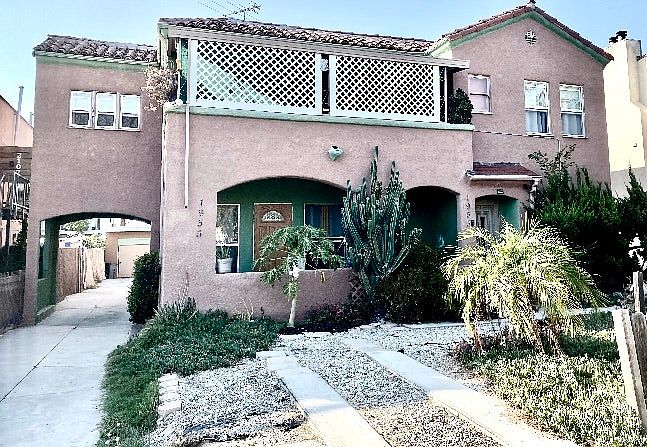 1st image of 1955 S Bronson Ave #1955