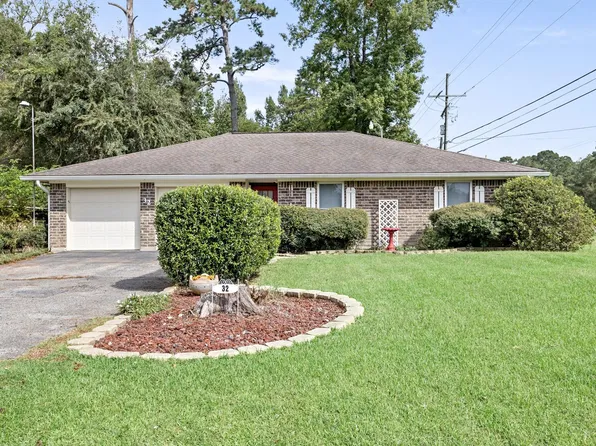 32 Greenhill Dr, Lumberton, TX 77657
