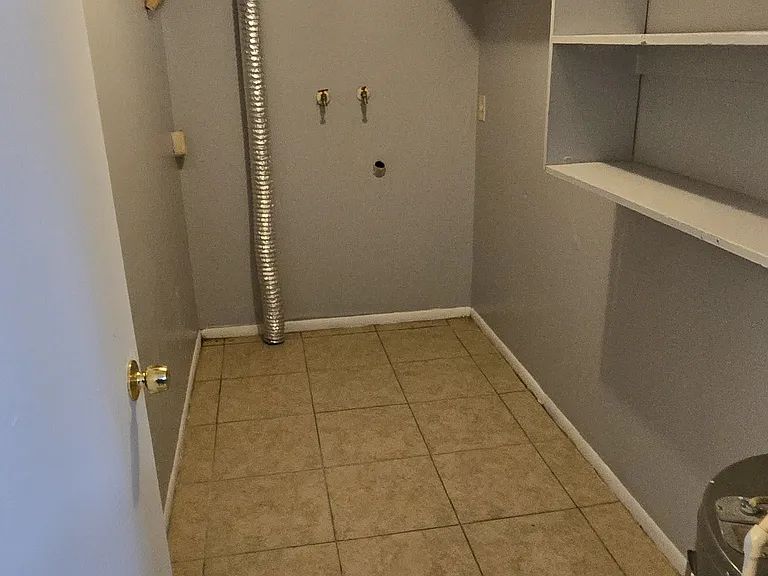 707 60th Avenue Dr W — Photo 15