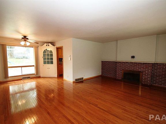 5th image of 4403 N Rosemead Dr