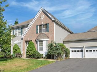 23 Windsor Pl, Wayne, NJ 07470