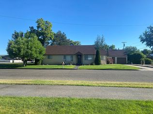 489 NW 4th Ave, Ontario, OR 97914