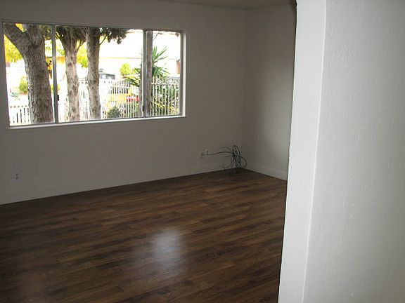 4th image of 1408 Darwin Ct