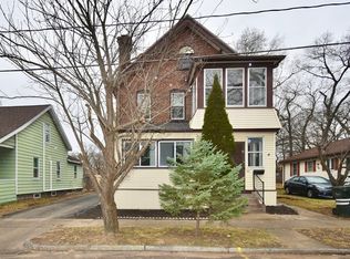 38 Worthy St, Springfield, MA 01104