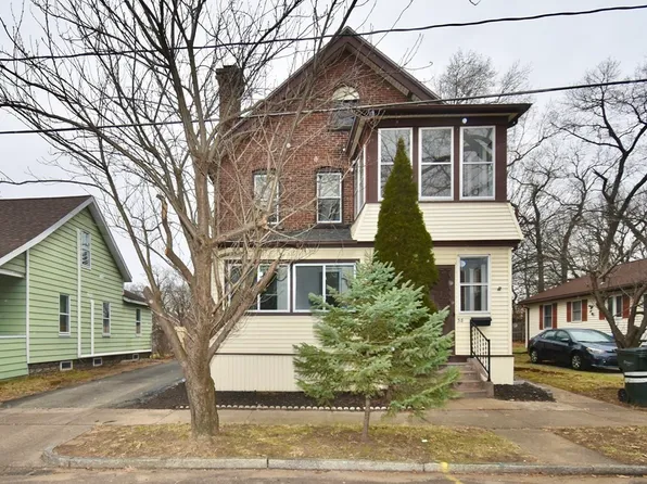38 Worthy St, Springfield, MA 01104