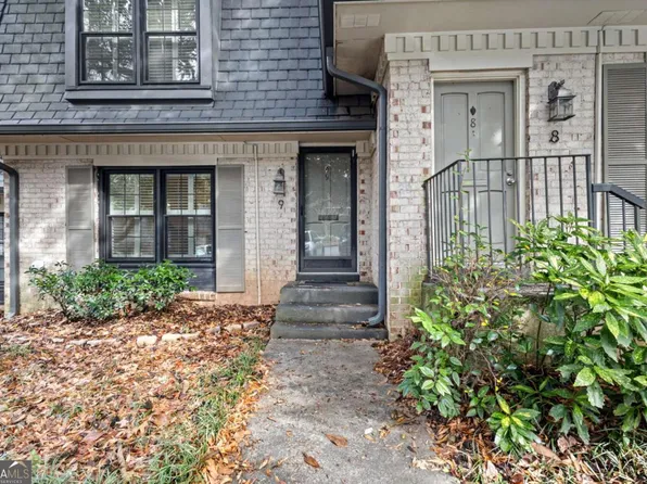 9 Vista Sq NW, Atlanta, GA 30327