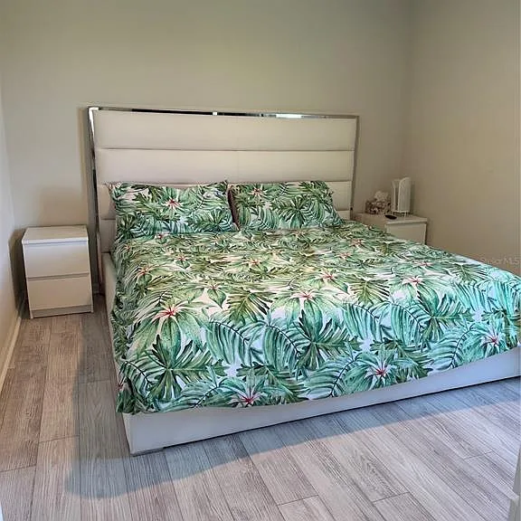 8999 Fluffy Lie Ct — Photo 17