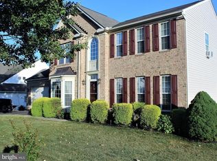 18 Yara Way, Hanover, PA 17331