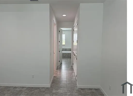 16475 Capilano Ct — Photo 29
