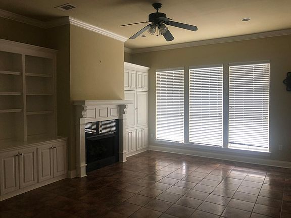 3rd image of 12457 Dutchtown Villa Dr