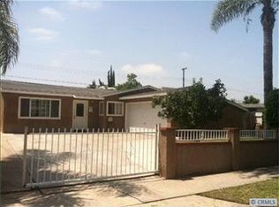 260 E Rosecrest Ave, La Habra, CA 90631