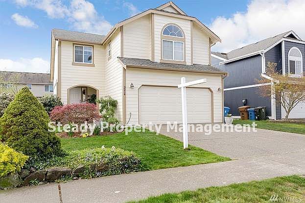 1st image of 3214 45th St NE
