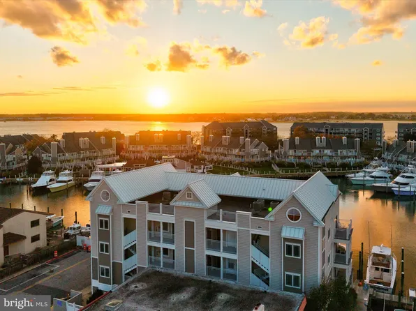 310 13th St Unit 302, Ocean City, MD 21842
