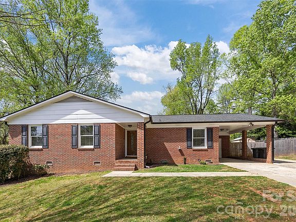 2nd image of 1735 Windyrush Ln