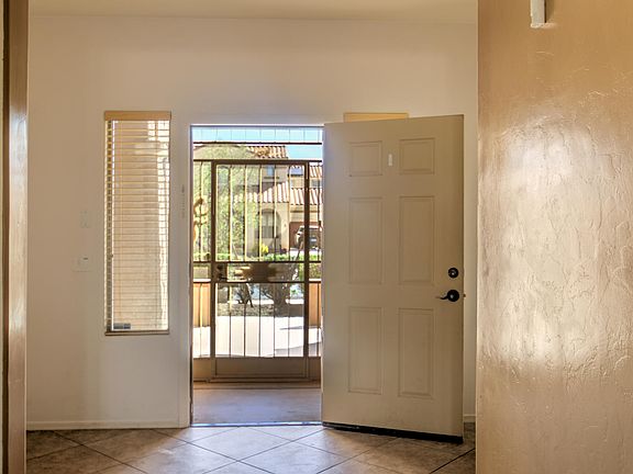 4th image of 184 W Calle Cajeta